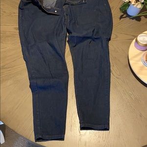 FOREVER 21+ JEANS NEVER WORN
